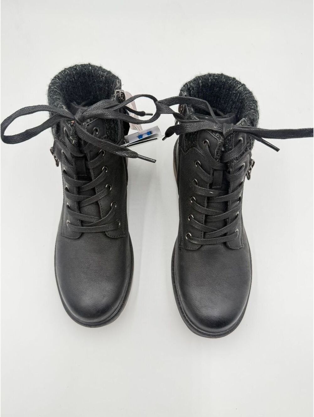 WANDERLUST NWT Amy Black Waterproof Sweater Knit Collar Ankle Boots Size 9 - Picture 2 of 7